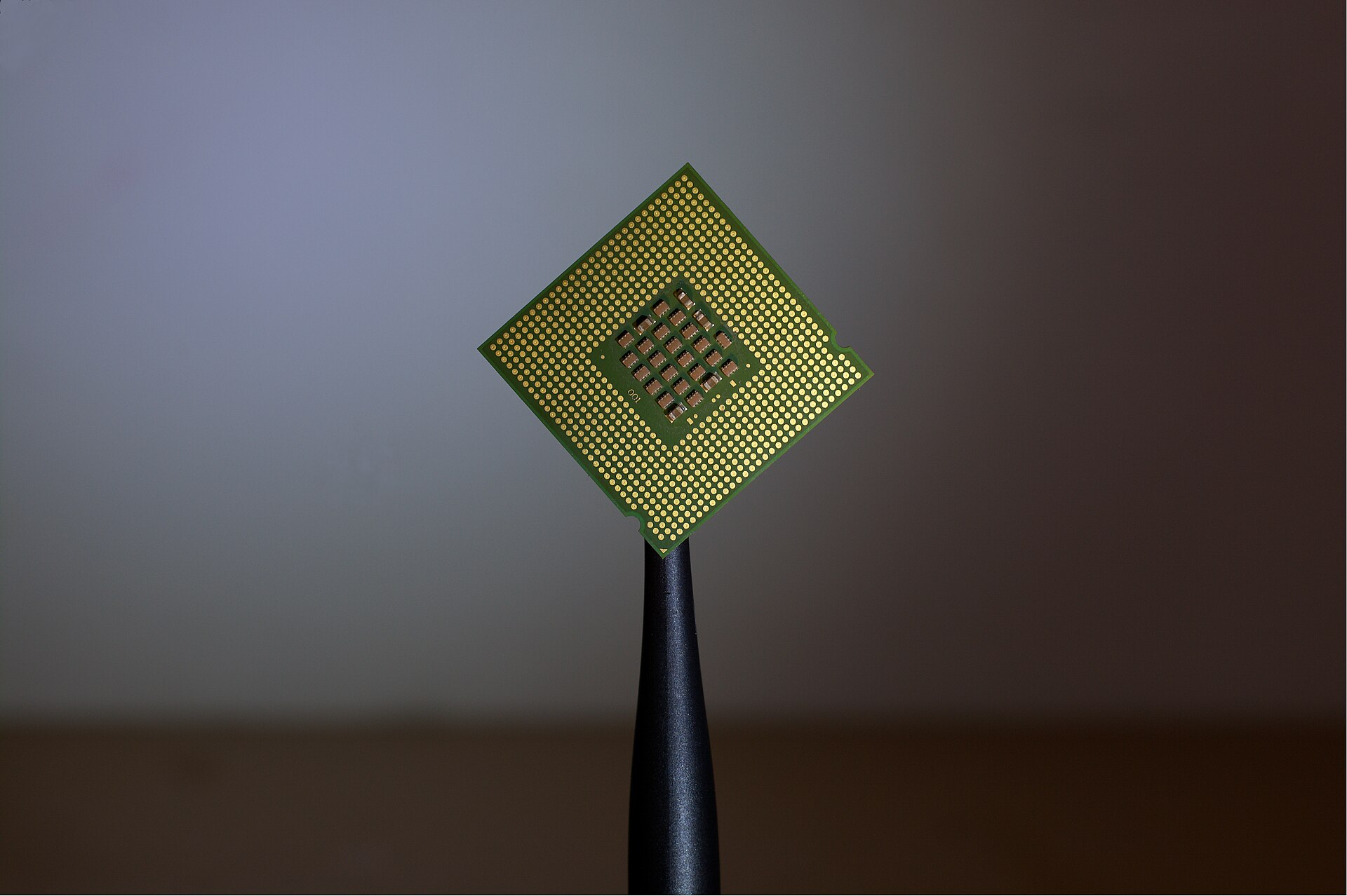 MQTT vs OPC UA: getting machine data into IT systems